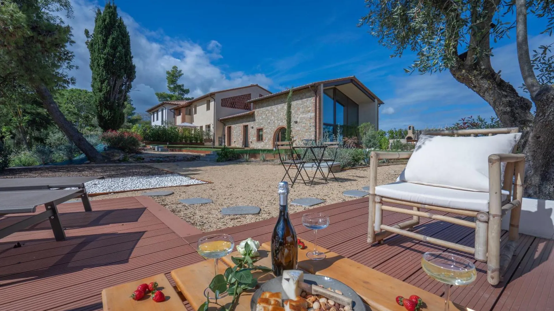 Pendolino Apartment, Garden, Pool, Montaione, Toscana Montaione