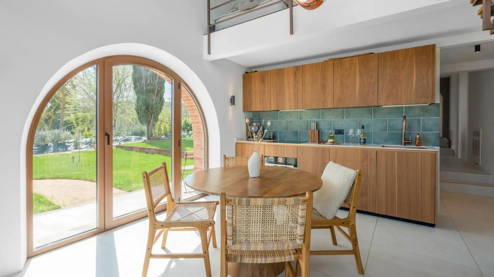 Pendolino Apartment, Garden, Pool, Montaione, Toscana Italy
